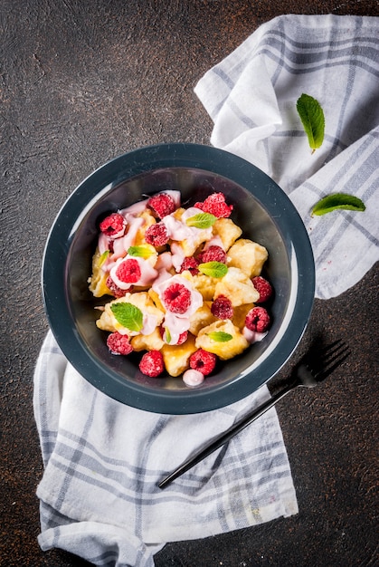 Healthy summer breakfast, Curd gnocchi with raspberries