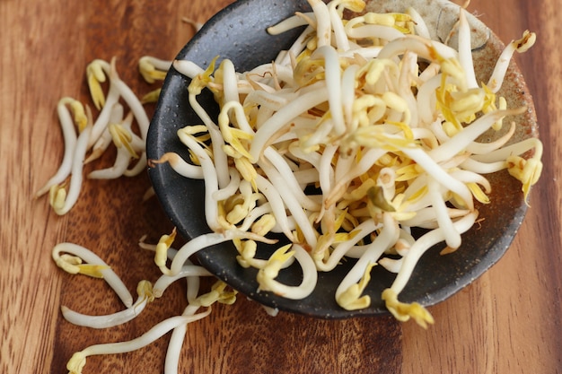 heap organic bean sprouts 