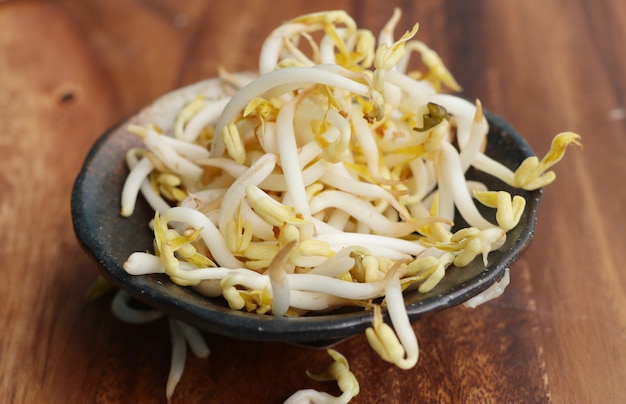 heap organic bean sprouts 