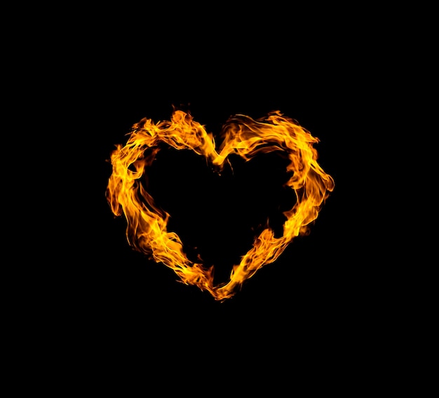 Photo heart flame heat black background