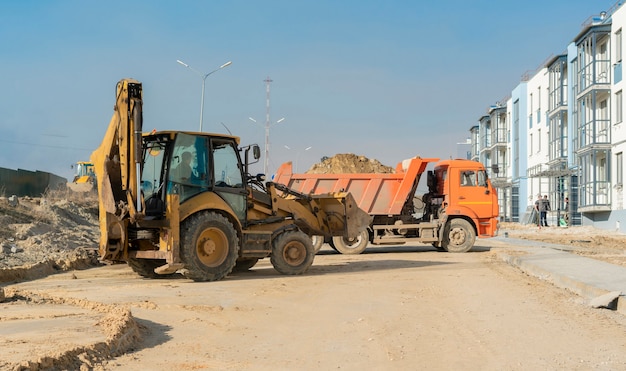 A heavy industrial tech machines used to build new buildings