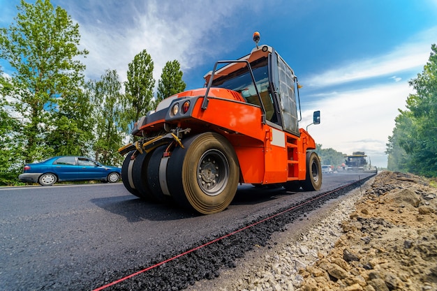 Heavy vibration roller at asphalt pavement work