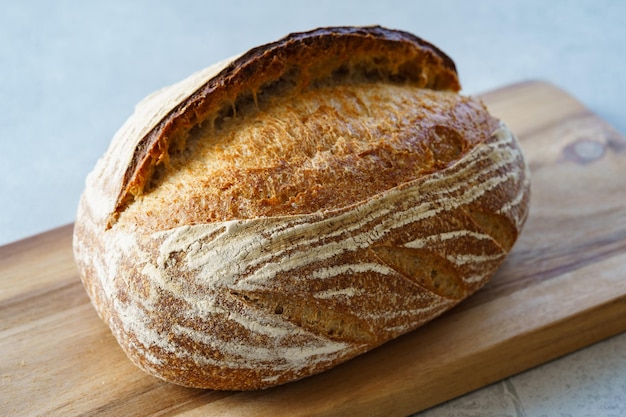 Heerlijk brood op tafel gezet