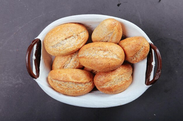 Heerlijk brood op tafel