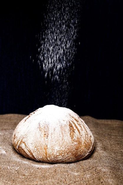 Heerlijk brood op tafel