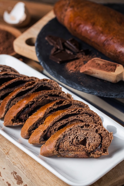 Heerlijk huisgemaakt chocoladebrood van brood