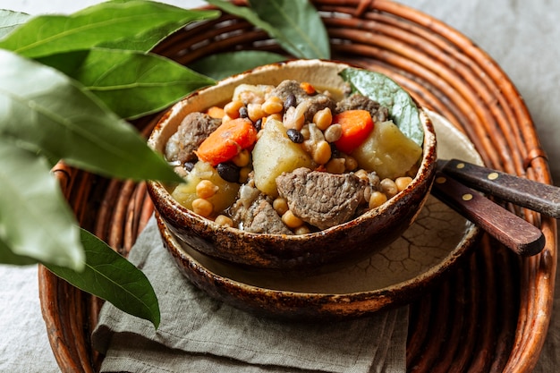 Foto heerlijk joods eten in mandarrangement