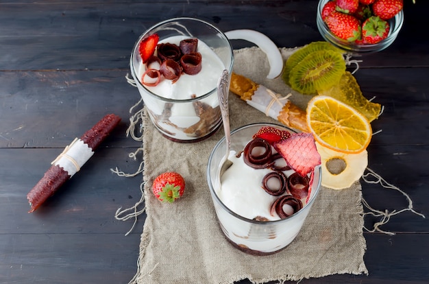 Heerlijk kleinigheidsdessert in een glas