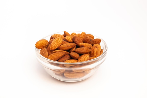 Heerlijk rauw stuk amandelnoot voor veganistisch Amandel vol macro-shoot noten gezond voedselingrediënt