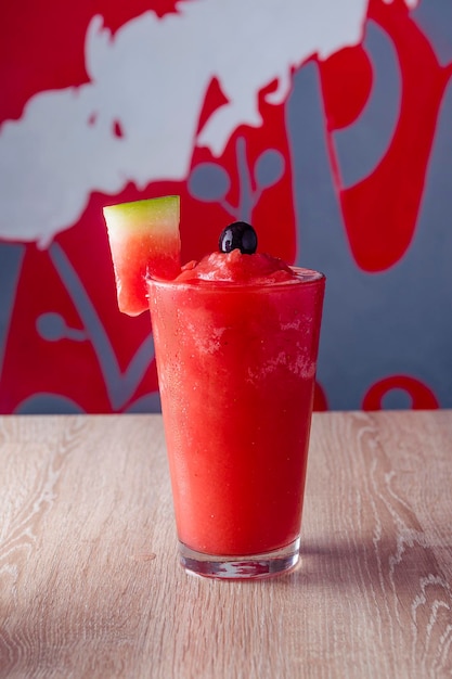 Heerlijk verfrissend drankje met natuurlijk fruit