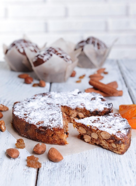 Heerlijke cake panforte op tafel close-up