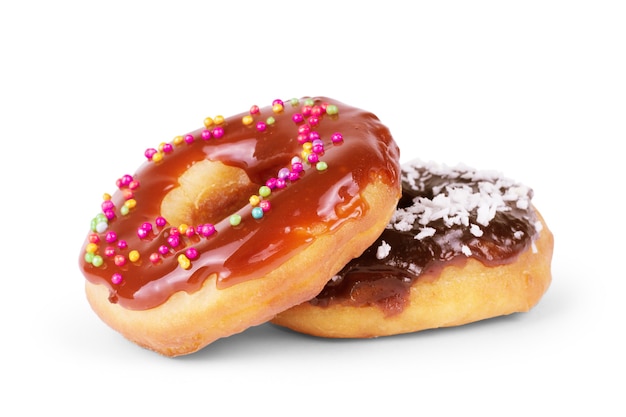 Heerlijke donuts geïsoleerd op witte achtergrond