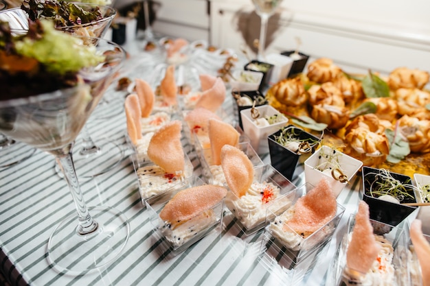 Heerlijke gerechten op tafel