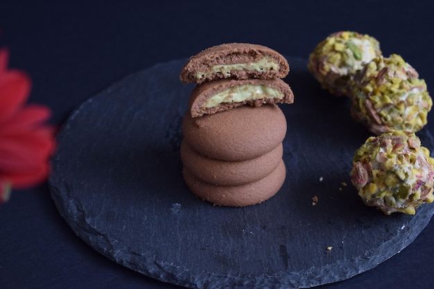 Heerlijke koekjes met chocolade en pistache