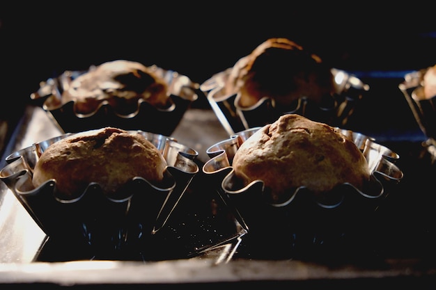 Heerlijke luchtige muffins in de hete oven