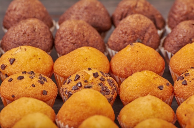 Heerlijke minichocoladearoma muffins voor ontbijt