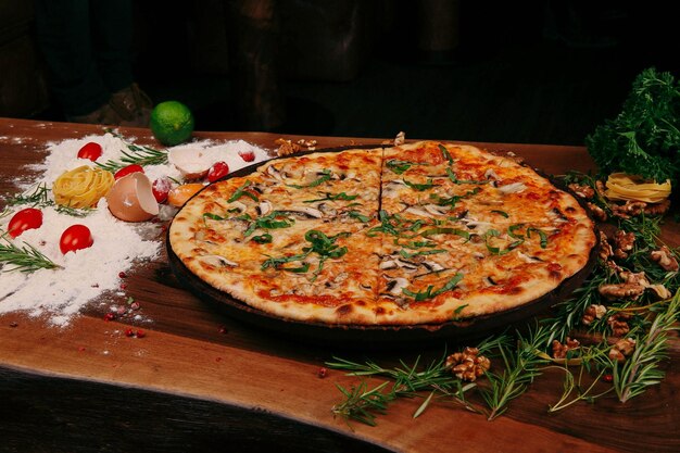 Heerlijke mix pizza Italiaans eten