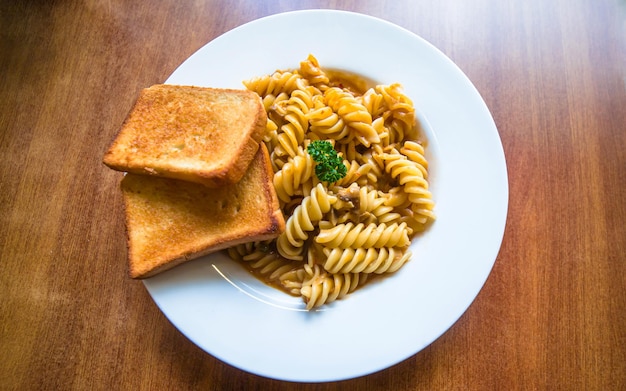 heerlijke snel gefrituurde pasta voor een goede gezondheid