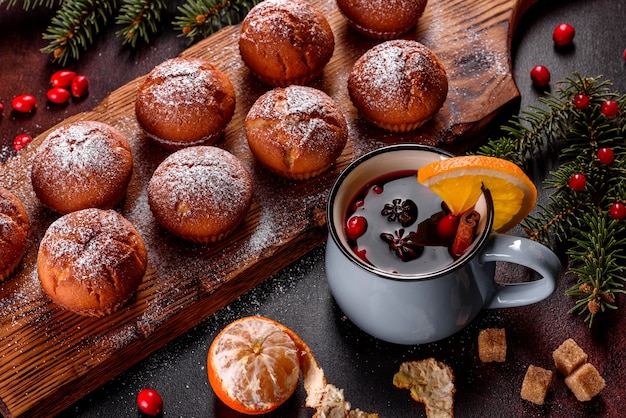 Heerlijke verse cacaomuffins voor Kerstmis