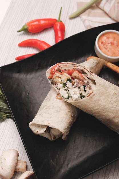 heerlijke vlees durum turkse kebap sandwich wrap