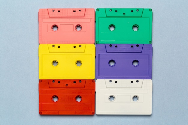 Heldere retro cassettebandjes