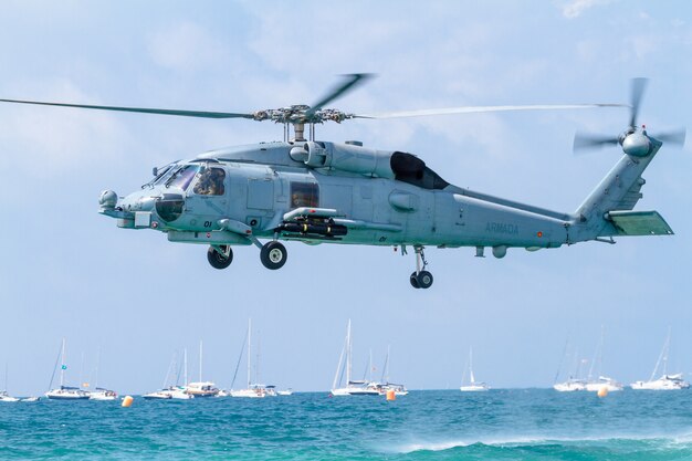 Helikopter SH-60B Seahawk