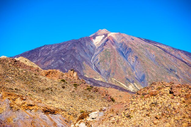 Helling van de vulkaan Teide (Pico del Teide) in het hoogland van het eiland Tenerife, de Canarische Eilanden