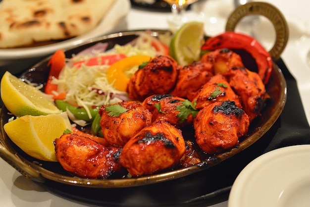 Hemelse Tandoori kip maaltijd met Tandoori saus