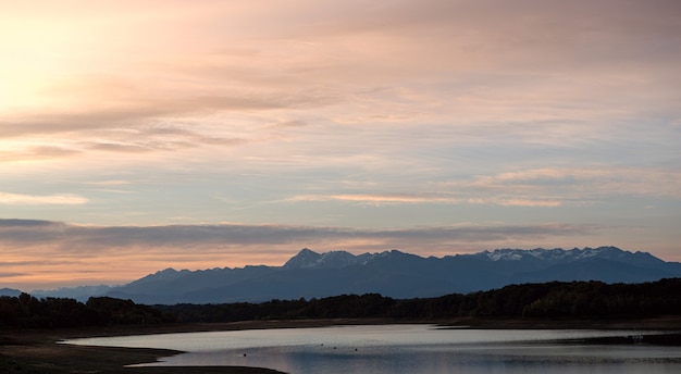 Herfst op het franse platteland, de Pyrenees Atlantiques