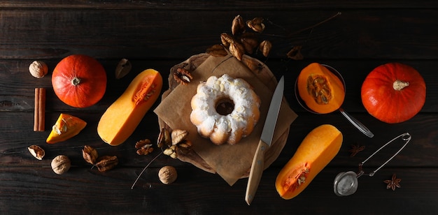 Herfst seizoen lekker eten concept pompoen taart