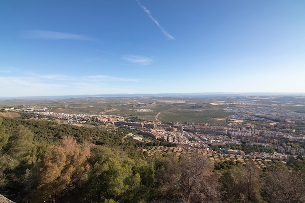 Het beste uitzicht op de stad Jaen Spanje Vanaf de top van Cerro de Santa Catalina