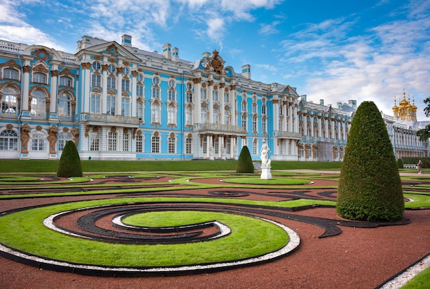 Het blauwe paleis in st. petersburg