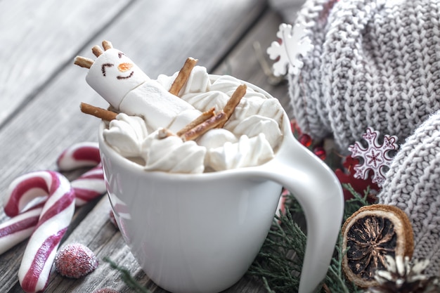 Het concept van kerst cacao met marshmallows