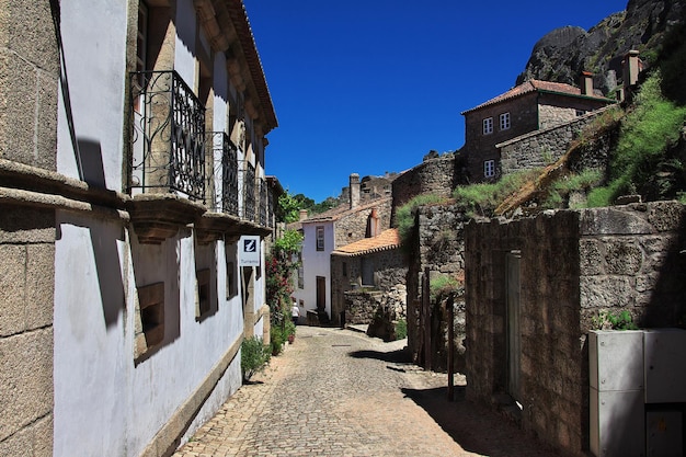 Het dorp Monsanto in Portugal