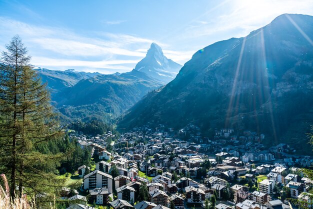 Het dorp van Zermatt met achtergrond Matterhorn