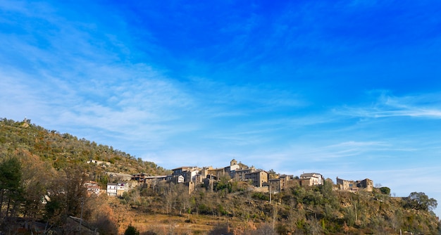 Het dorpshorizon van Boltana in Huesca de Pyreneeën Spanje