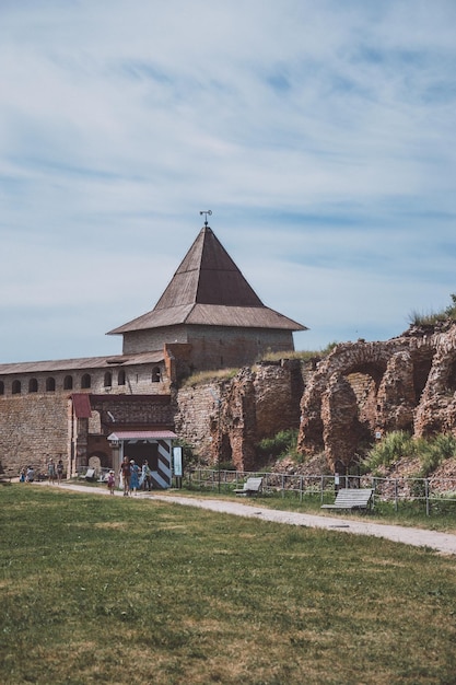 Het grondgebied van het fort Oreshek in Rusland