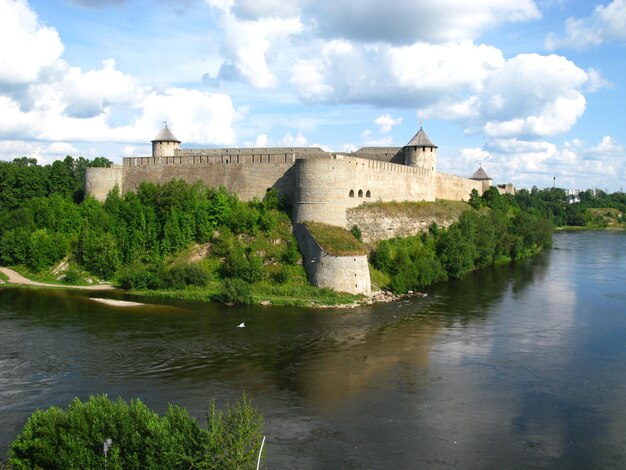 Het kasteel in de stad Narva, Estland