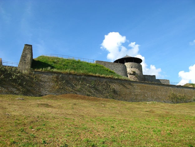 Het kasteel in de stad Narva, Estland