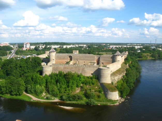 Het kasteel in de stad Narva, Estland