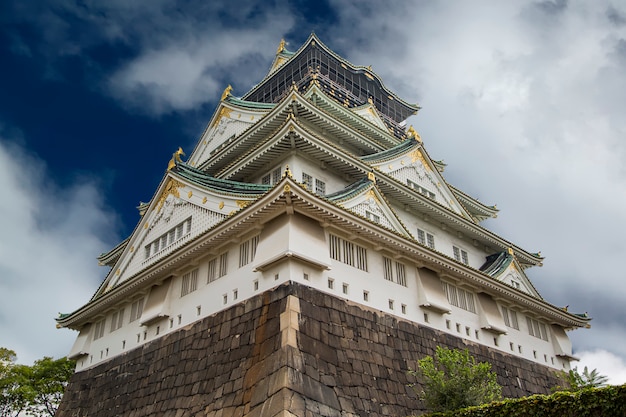 Het kasteel van Osaka in Japan
