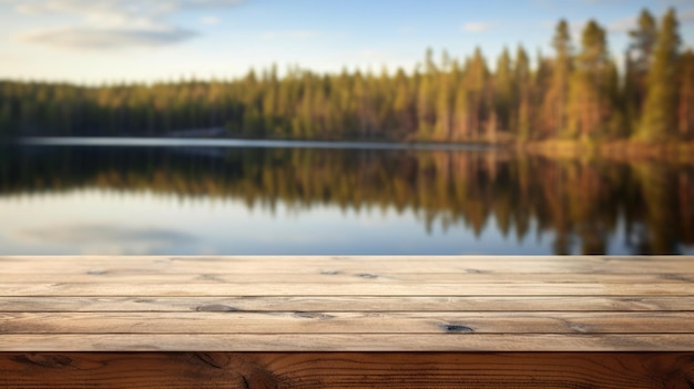 Het lege houten bruine tafelblad met wazige achtergrond van de Finse natuur uitbundig