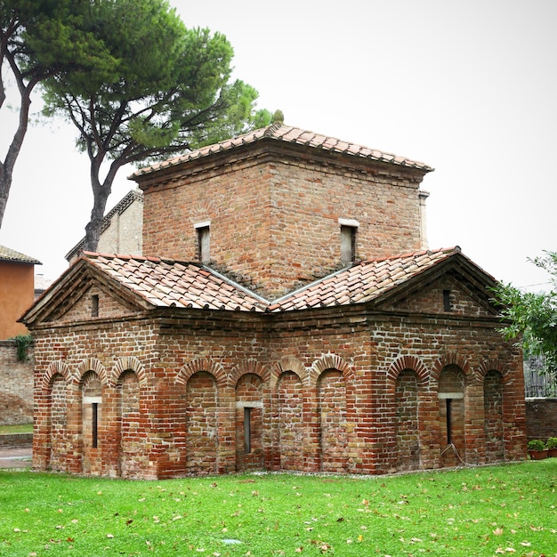 Het Mausoleum van Galla Placidia in Ravenna, Italië (V eeuw)