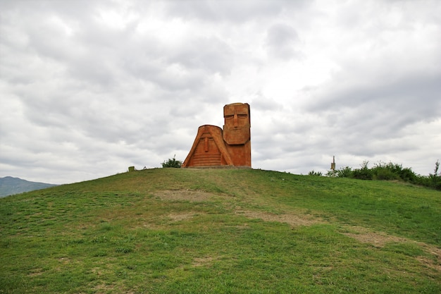 Het monument in Stepanakert-stad in Nagorno - Karabach, de Kaukasus