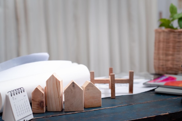 Het ontwerpconcept van een jonge architect en ingenieur creëert een structureel model van een houten huis