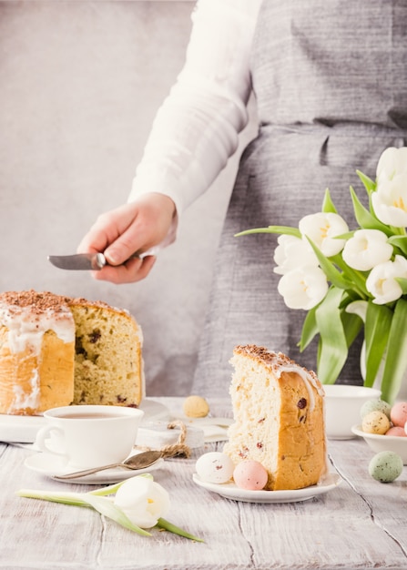 Het orthodoxe zoete brood van Pasen