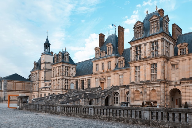 Het paleis van Fontainebleau in Frankrijk