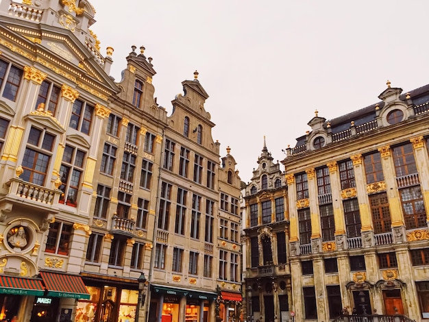 Het plein van de Grote Markt in Brussel, de hoofdstad van de beroemde historische bezienswaardigheid van België