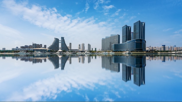 Het prachtige architecturale landschap van de kustlijn van Rizhao, China