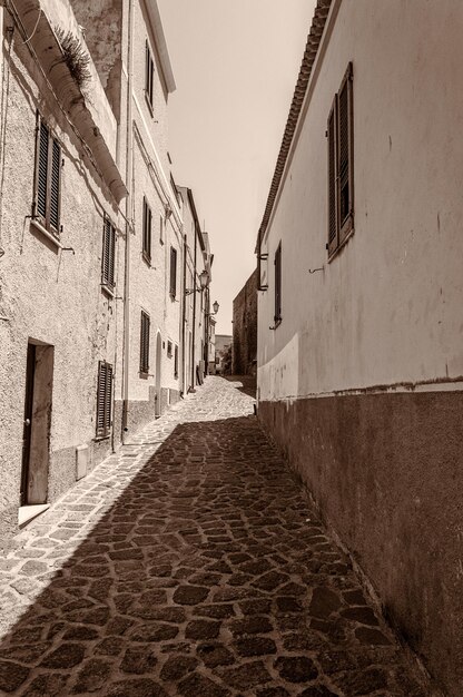 Het prachtige steegje van de oude stad Castelsardo